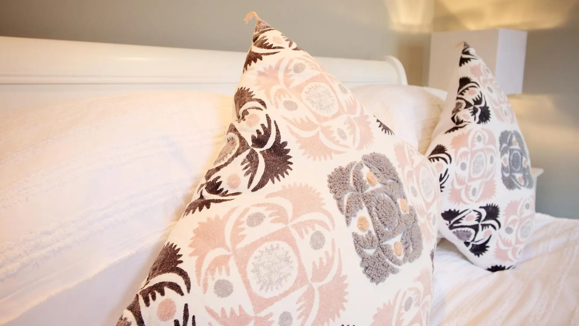 Large Flat - Very Central - Business Stays York